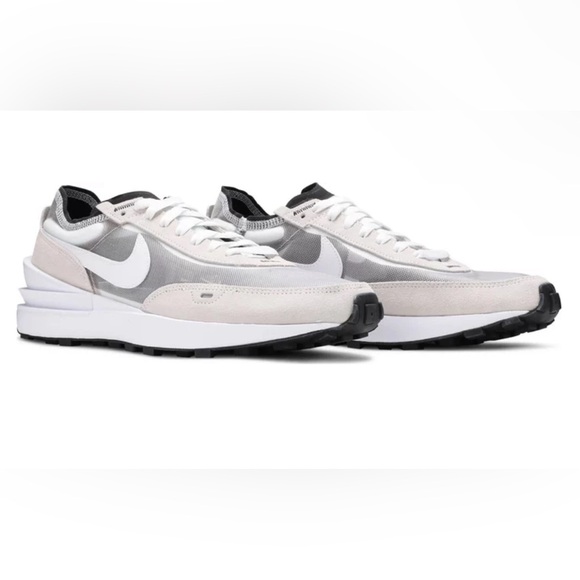 Nike Waffle One 'Summit White' Running Shoes - Picture 2 of 16